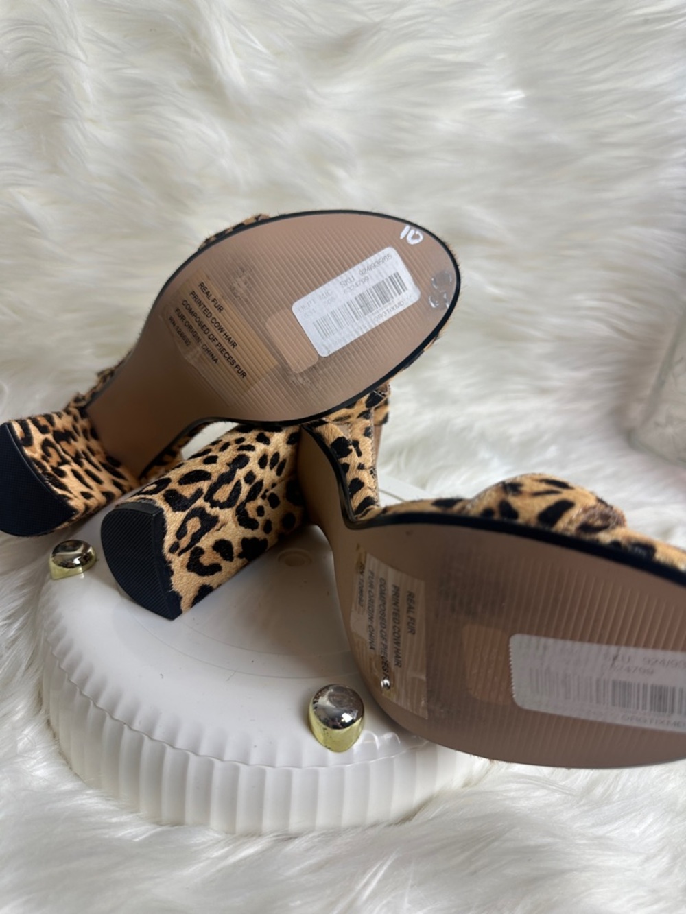 Steve Madden Leopard Print Cow Hair 
Block Heel Sandal Size 10 - Picture 9 of 12